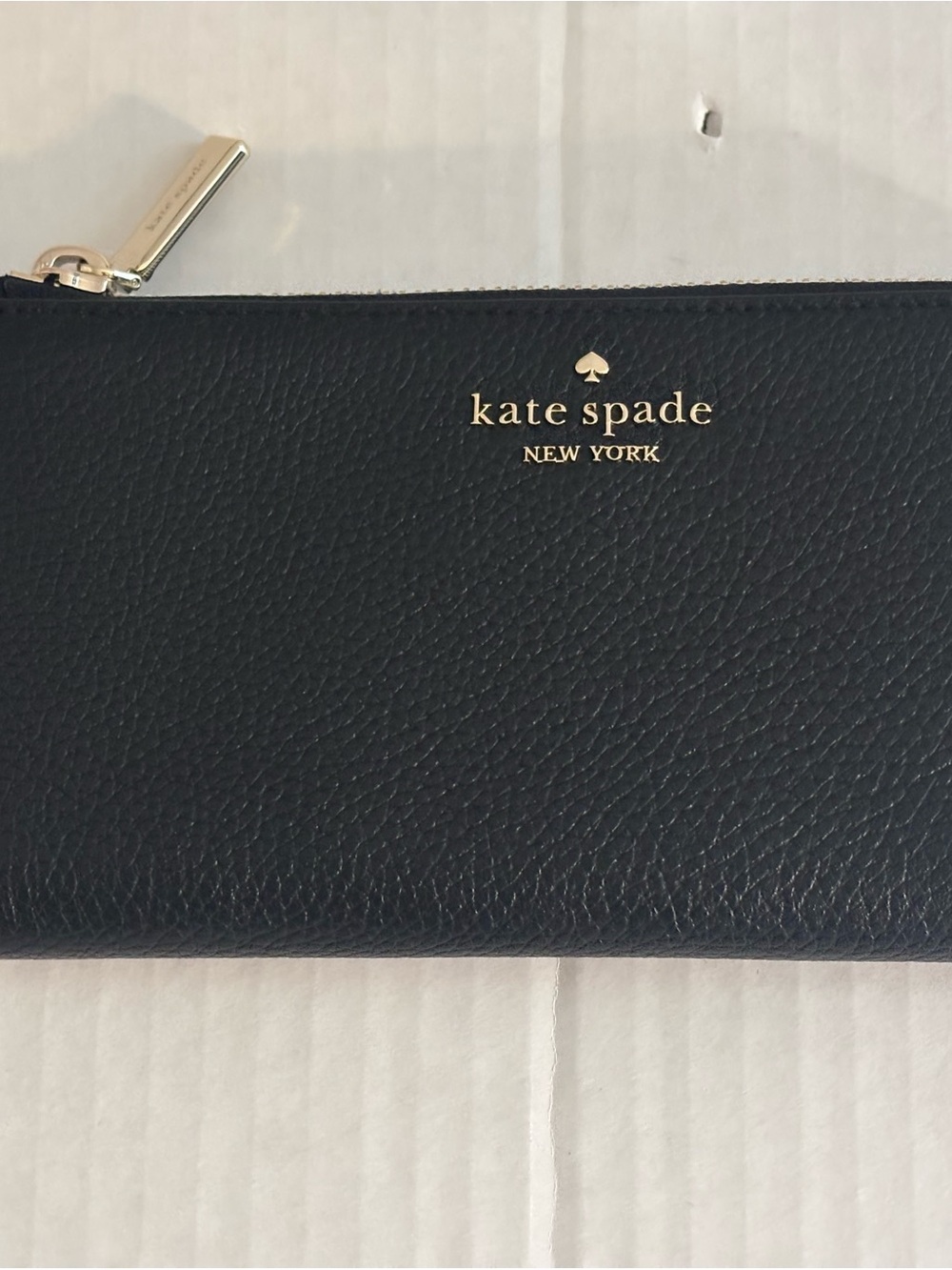 kate spade New York Large Black Slim L-Zip Wallet - Picture 6 of 10